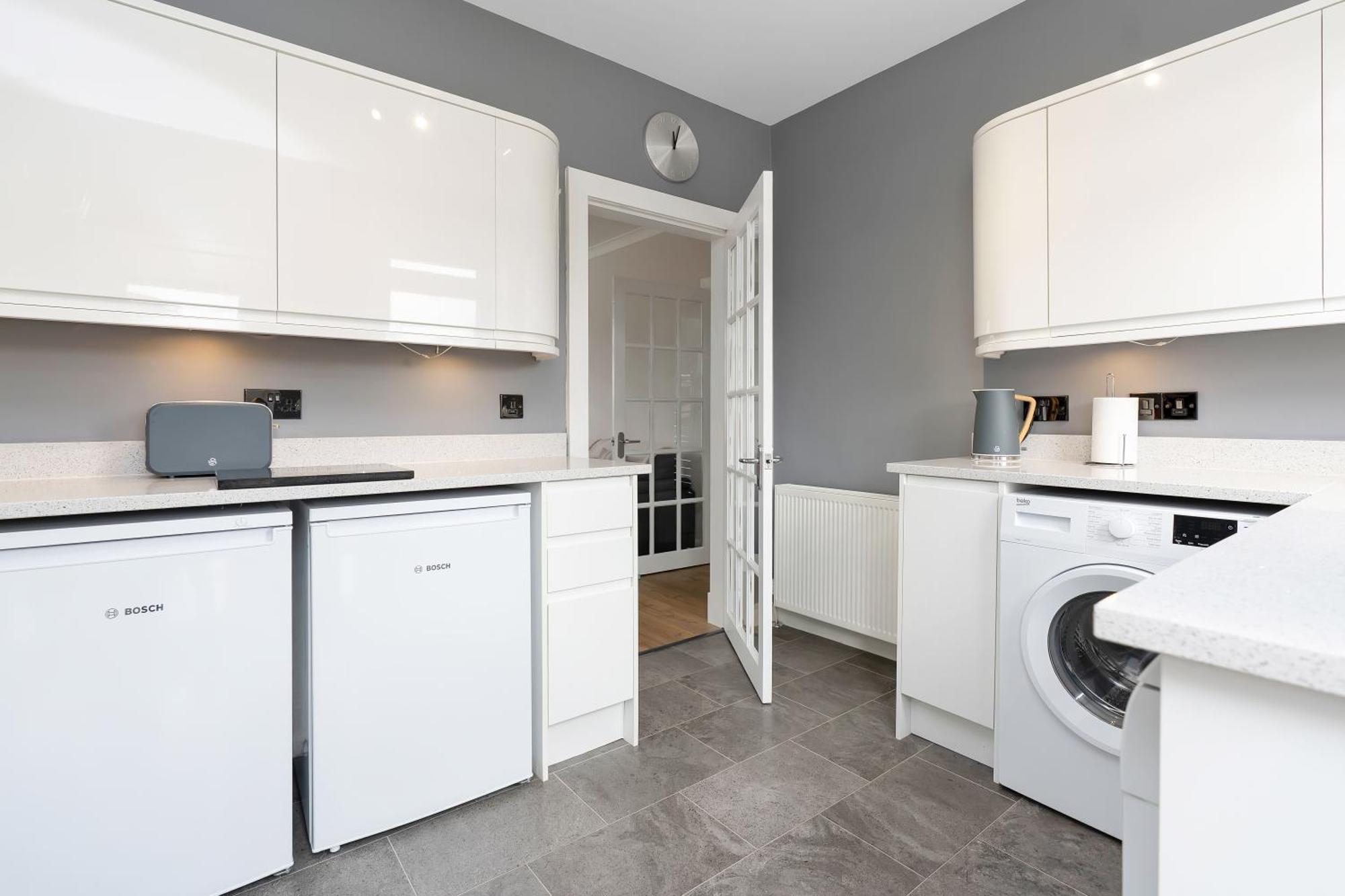 Crewe Apartment - 2 Bed, Free Off Street Parking And Private Garden إدنبرة المظهر الخارجي الصورة
