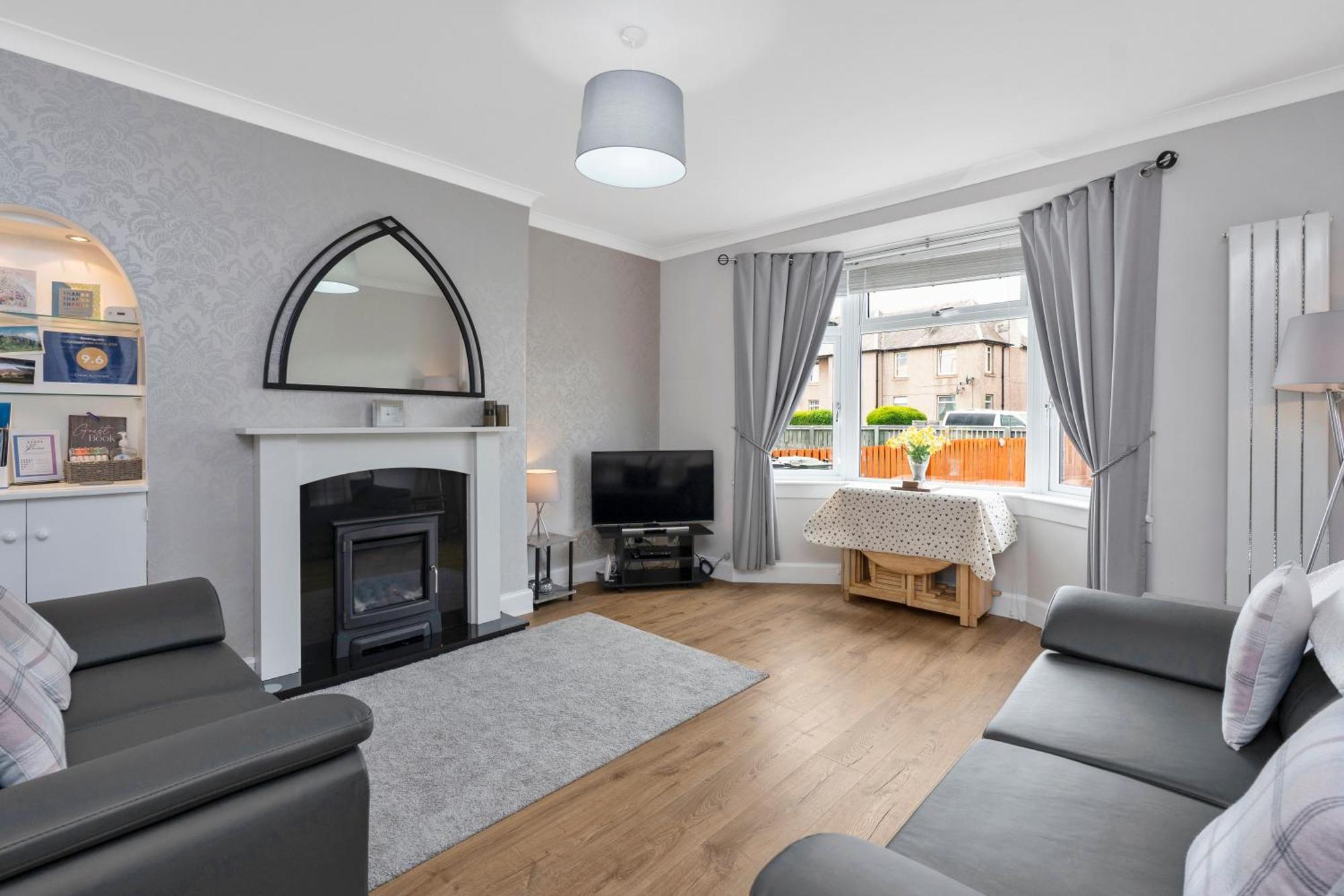 Crewe Apartment - 2 Bed, Free Off Street Parking And Private Garden إدنبرة المظهر الخارجي الصورة